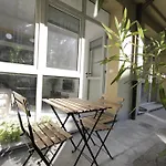 Loft 33 Apartman *